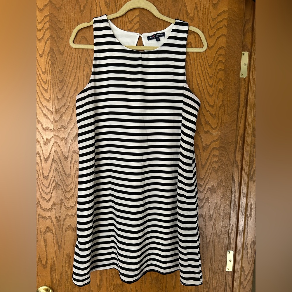 One Clothing Black and White Sleeveless Sundress